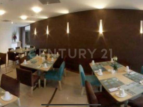 Apartamento en venta en El Poblado, Medellín · foto 7 de 19