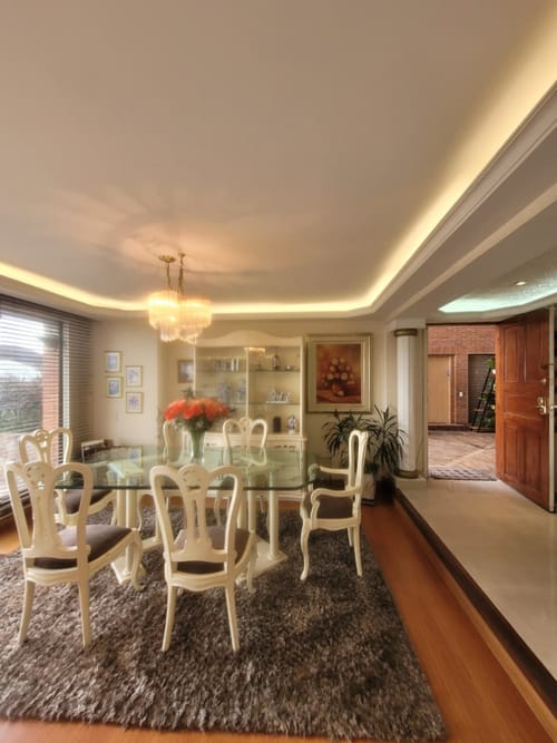 Apartamento de 2 alcobas en venta en Los Rosales, Bogotá, 175 m² · foto 8 de 21