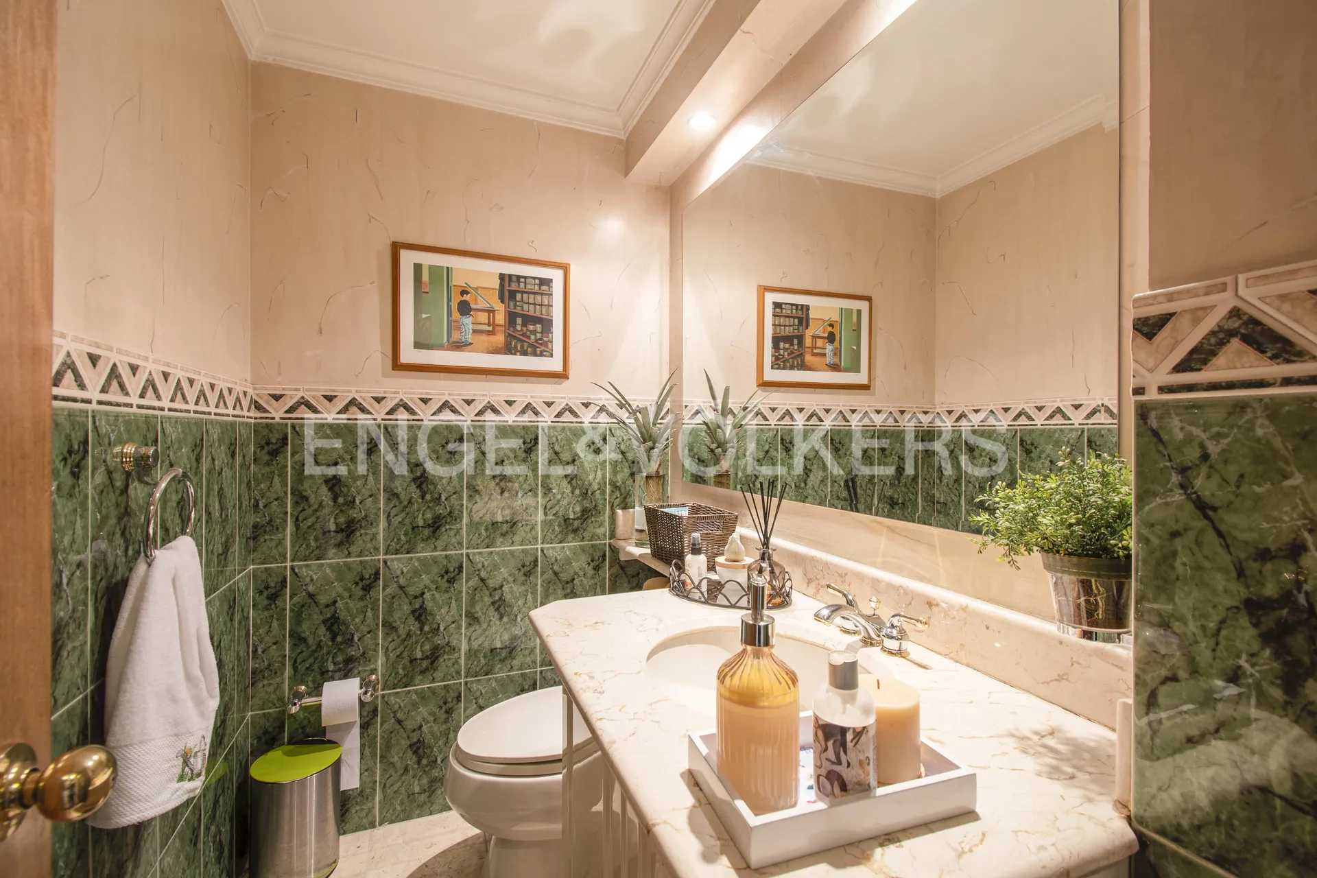 Apartamento en venta en Los Rosales, Bogotá · foto 6 de 16