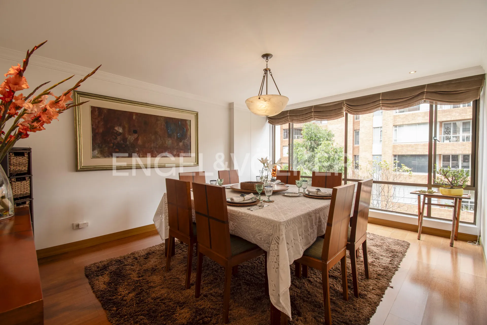 Apartamento en venta en Los Rosales, Bogotá · foto 4 de 16