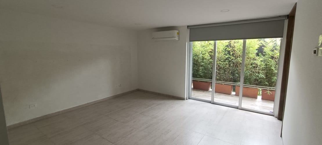 Casa de 4 alcobas en venta en Cd. El Bosque, Ibagué, 355 m² · foto 7 de 22