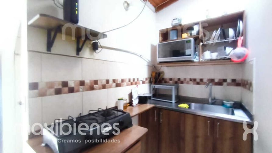 Casa de 8 alcobas en venta en Belén Los Alpes, Medellín, 100 m² · foto 5 de 12