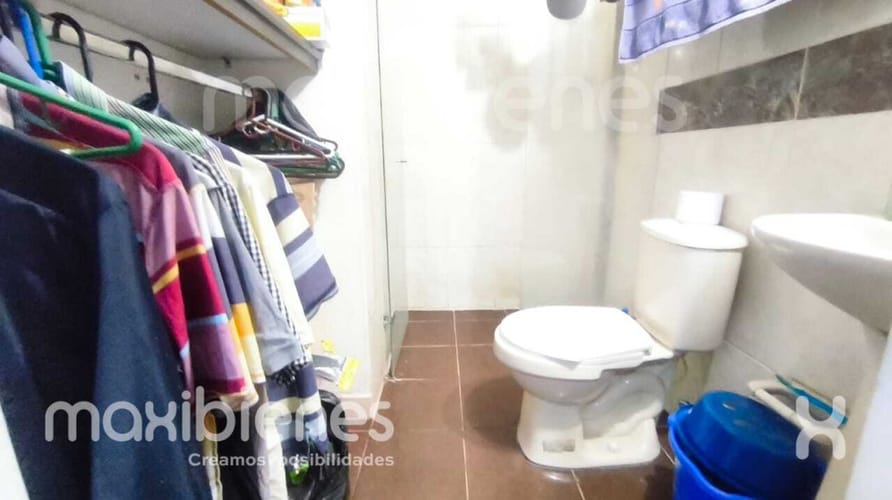 Casa de 8 alcobas en venta en Belén Los Alpes, Medellín, 100 m² · foto 12 de 12