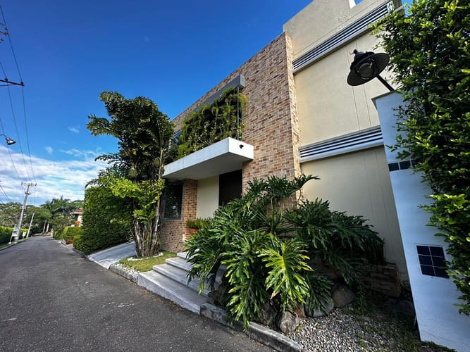 Casa de 4 alcobas en venta en Cd. El Bosque, Ibagué, 355 m² · foto 20 de 22