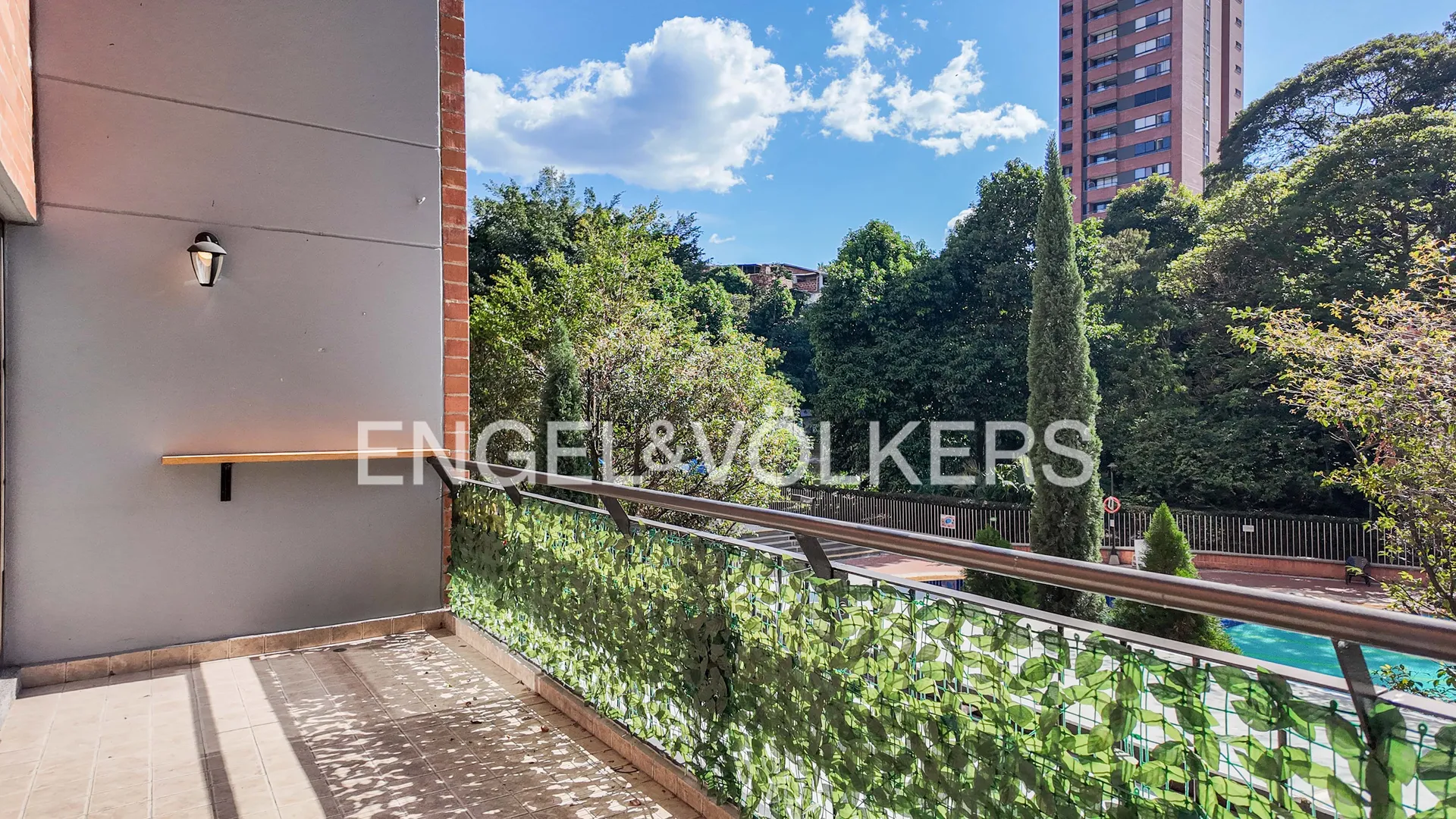 Apartamento en venta en La Frontera, Envigado · foto 2 de 24