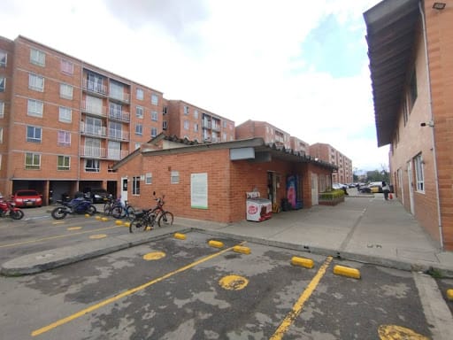 Apartamento de 3 alcobas en venta en Villa Teresita, Bogotá, 44 m² · foto 15 de 16