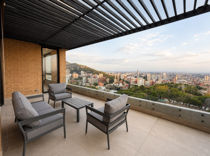 Apartamento en venta en Bellavista, Cali · foto 9 de 19