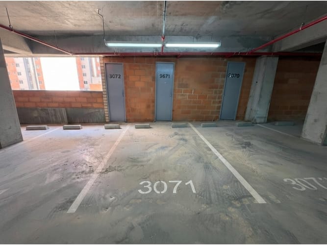 Apartamento de 2 alcobas en venta en San Jose, Sabaneta, 80 m² · foto 8 de 10