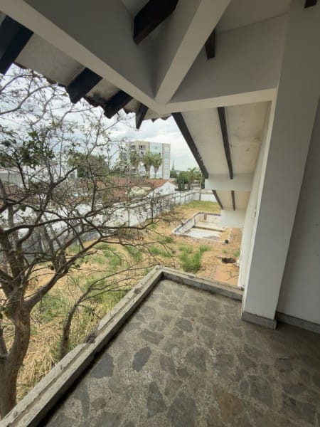 Lote en venta en Ciudad Jardin, Cali, 1690 m² · foto 2 de 9