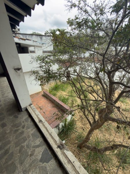 Lote en venta en Ciudad Jardin, Cali, 1690 m² · foto 3 de 9