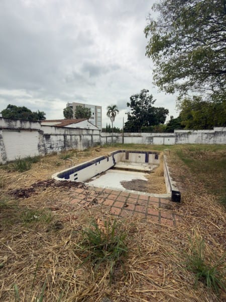 Lote en venta en Ciudad Jardin, Cali, 1690 m² · foto 7 de 9