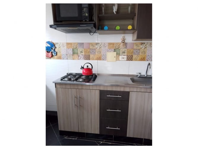 Apartamento de 2 alcobas en venta en Cr. Lavanda, Soacha, 52 m² · foto 6 de 24