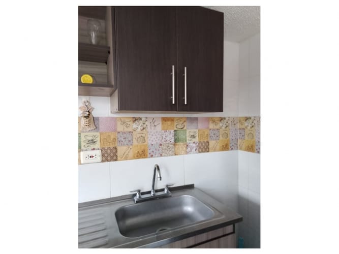 Apartamento de 2 alcobas en venta en Cr. Lavanda, Soacha, 52 m² · foto 7 de 24