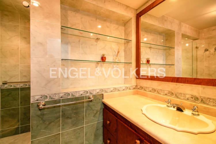 Apartamento de 3 alcobas en venta en La Cabrera, Bogotá, 290 m² · foto 18 de 19