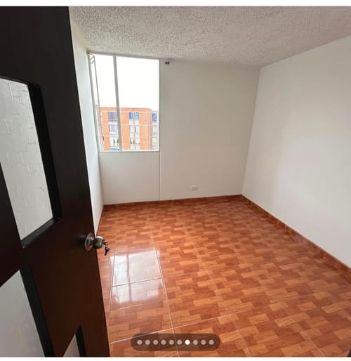 Apartamento de 3 alcobas en venta en Hogares Soacha, Soacha, 53 m² · foto 2 de 9