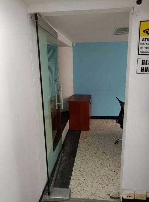 Edificio en venta en Popular, Cali, 430 m² · foto 14 de 24