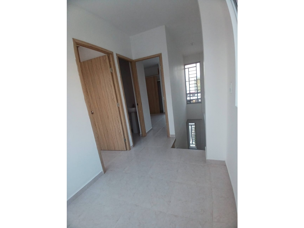 Casa en venta en La Bella, Pereira · foto 12 de 22