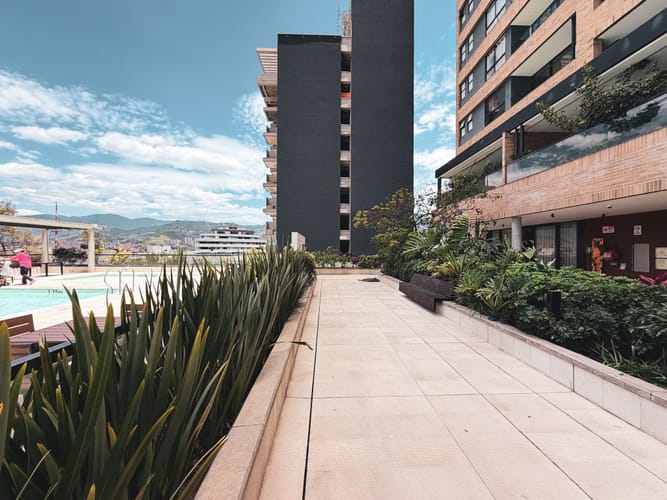 Apartamento de 2 alcobas en venta en Lalinde, Medellín, 95 m² · foto 14 de 19