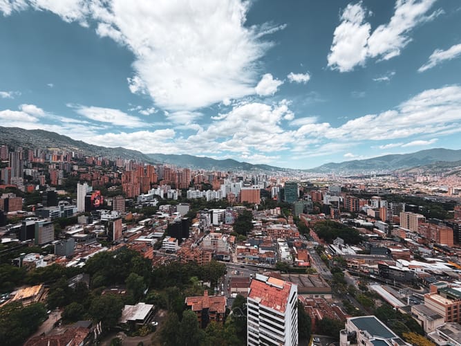 Apartamento de 2 alcobas en venta en Lalinde, Medellín, 95 m² · foto 18 de 19