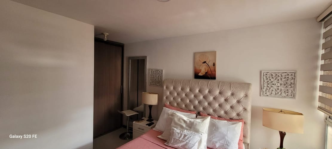 Apartamento de 2 alcobas en venta en Valle Del Lili, Cali, 65 m² · foto 2 de 15