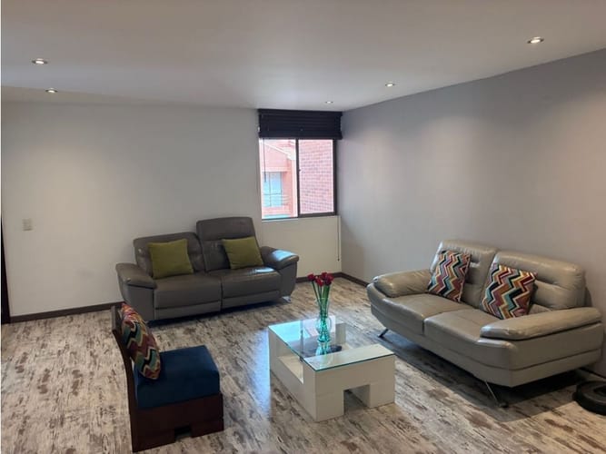 Casa en venta en Gratamira, Bogotá · foto 7 de 24