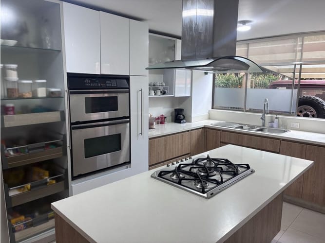 Casa en venta en Gratamira, Bogotá · foto 13 de 24