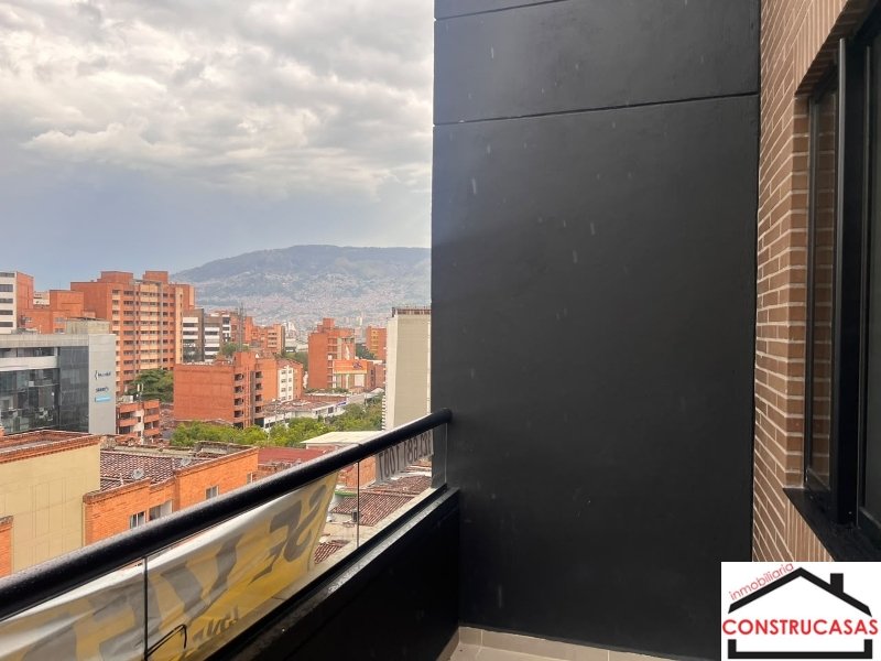 Apartamento en venta en Laureles Nogal, Medellín · foto 2 de 12