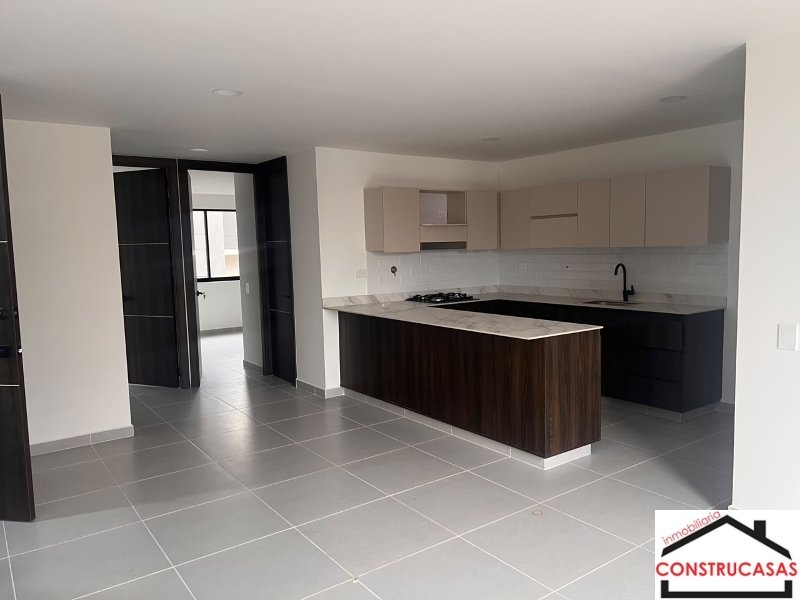 Apartamento en venta en Laureles Nogal, Medellín · foto 3 de 12