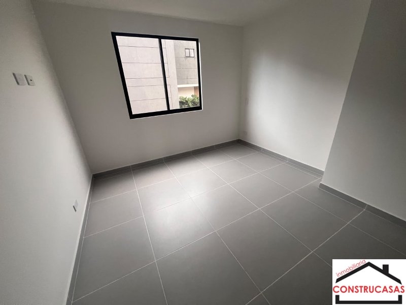 Apartamento en venta en Laureles Nogal, Medellín · foto 7 de 12