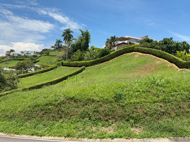 Lote en venta en Las Pavas, Manizales, 2070 m² · foto 4 de 11