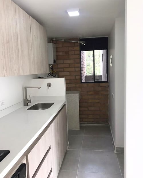 Apartamento de 2 alcobas en venta en Cuatro Esquinas, Rionegro, 54 m² · foto 4 de 10
