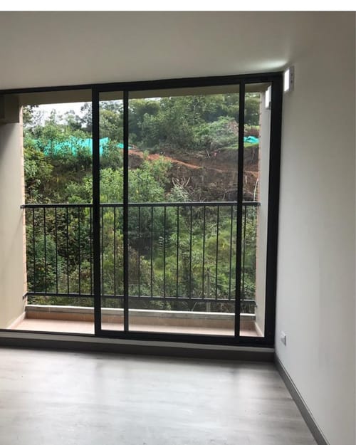 Apartamento de 2 alcobas en venta en Cuatro Esquinas, Rionegro, 54 m² · foto 5 de 10