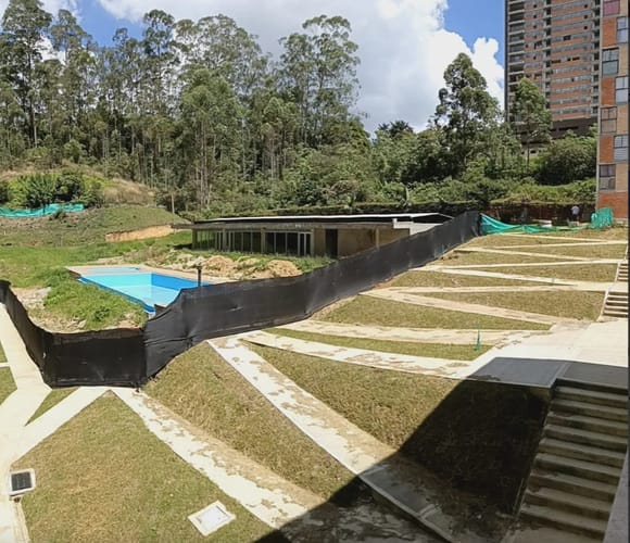 Apartamento de 2 alcobas en venta en Cuatro Esquinas, Rionegro, 54 m² · foto 8 de 10