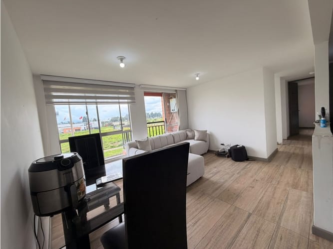 Apartamento de 3 alcobas en venta en La Prosperidad, Madrid, 57 m² · foto 3 de 24