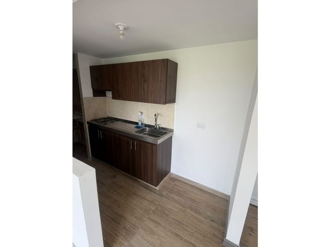 Apartamento de 3 alcobas en venta en La Prosperidad, Madrid, 57 m² · foto 12 de 24