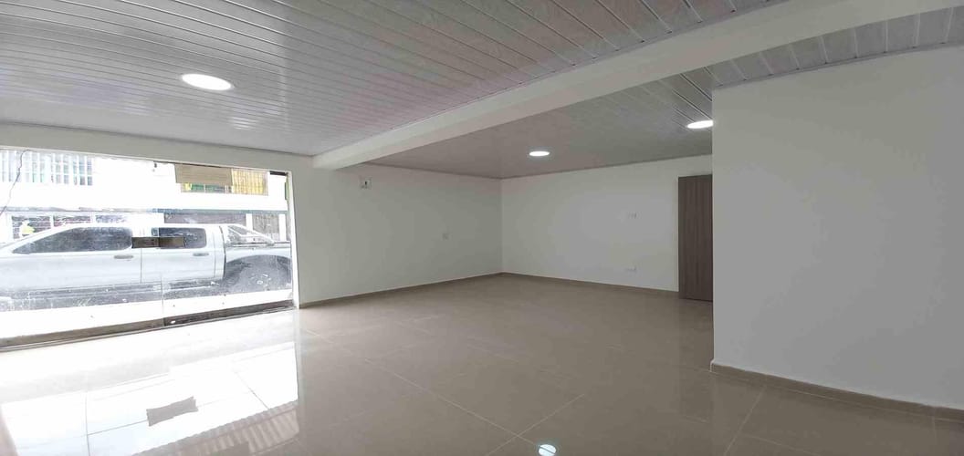 Local en arriendo en Sector Lago Uribe, Pereira, 24 m² · foto 6 de 11