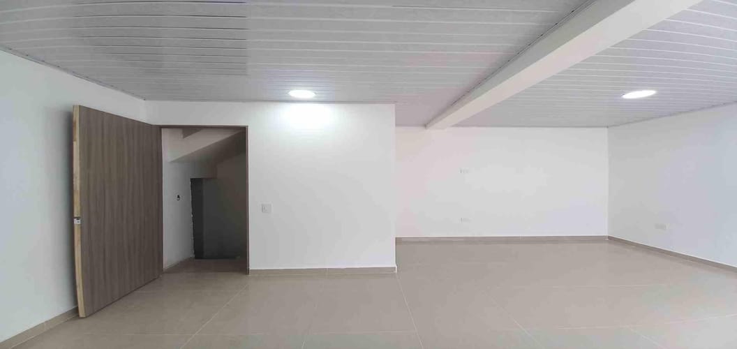 Local en arriendo en Sector Lago Uribe, Pereira, 24 m² · foto 10 de 11