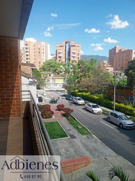 Apartamento de 3 alcobas en arriendo en Lorena, Medellín, 144 m² · foto 7 de 24
