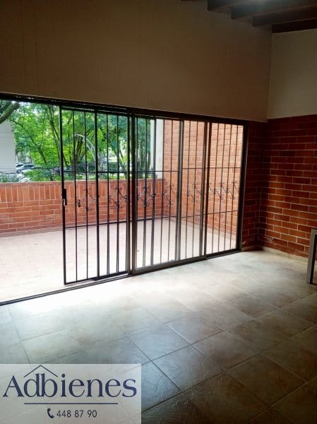 Apartamento de 3 alcobas en arriendo en Lorena, Medellín, 144 m² · foto 23 de 24