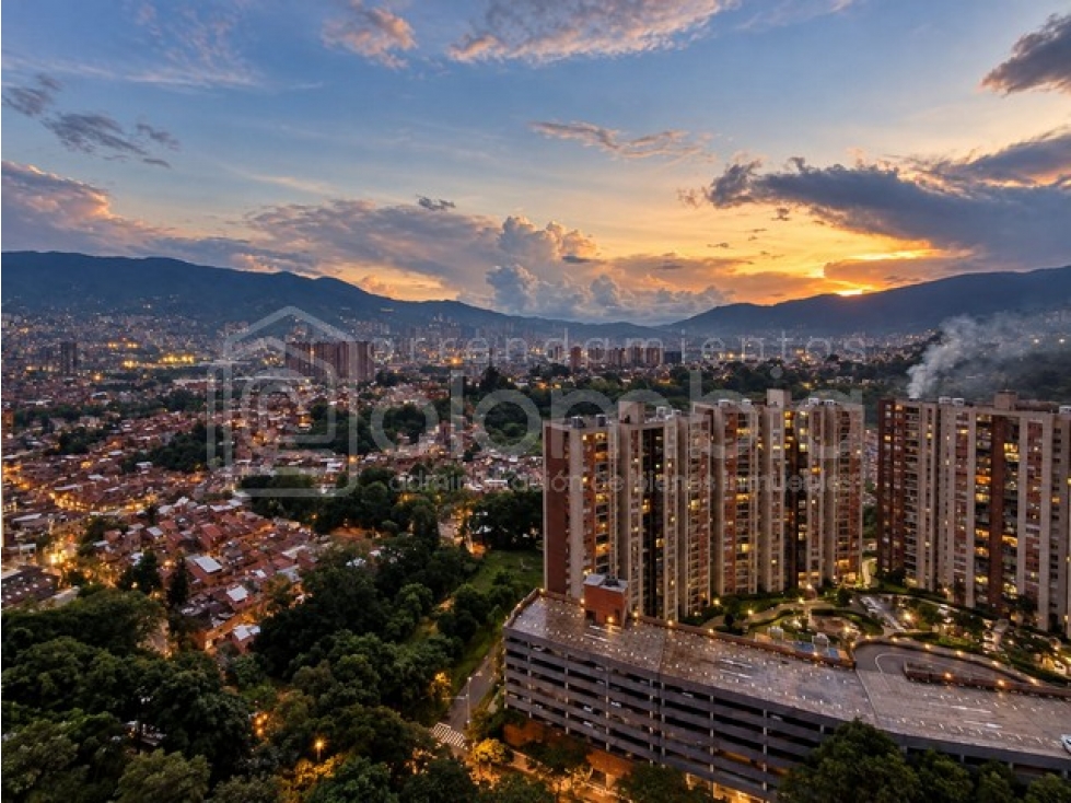 Apartamento en venta en Viviendas Del Sur, Itagüí · foto 3 de 20