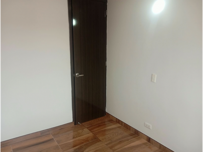 Apartamento de 3 alcobas en venta en La Prosperidad, Madrid, 66 m² · foto 7 de 9