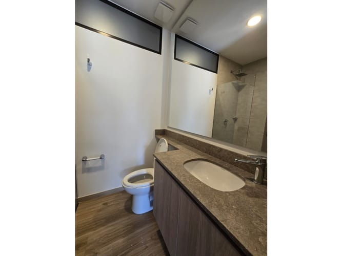 Apartamento de 2 alcobas en venta en Sajonia, Rionegro, 140 m² · foto 8 de 13
