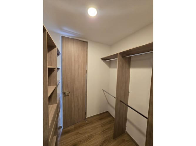 Apartamento de 2 alcobas en venta en Sajonia, Rionegro, 140 m² · foto 9 de 13