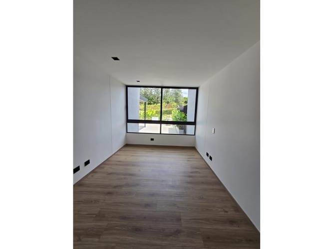 Apartamento de 2 alcobas en venta en Sajonia, Rionegro, 140 m² · foto 11 de 13