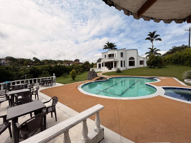 Casa de 4 alcobas en venta en Combia Baja, Pereira, 350 m² · foto 17 de 20