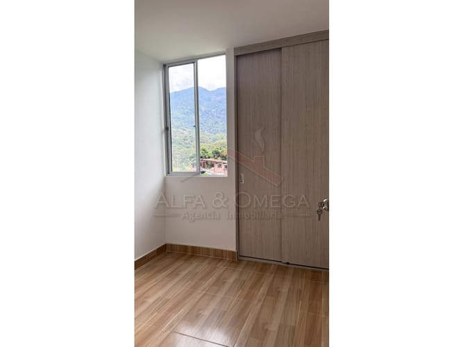 Apartamento de 3 alcobas en venta en Centro, Ibagué, 58 m² · foto 9 de 14