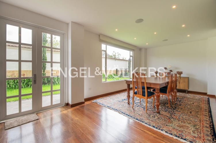 Casa de 4 alcobas en venta en Guaymaral, Chía, 415 m² · foto 4 de 20