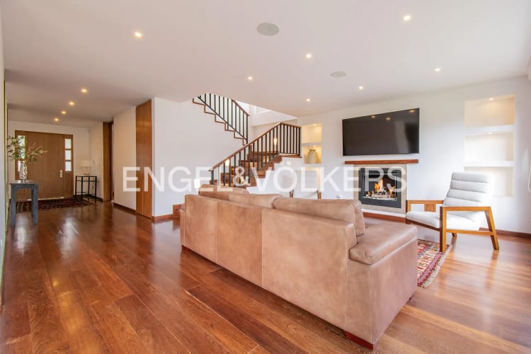 Casa de 4 alcobas en venta en Guaymaral, Chía, 415 m² · foto 2 de 20