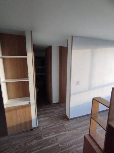 Apartaestudio en venta en El Redil, Bogotá, 35 m² · foto 7 de 17