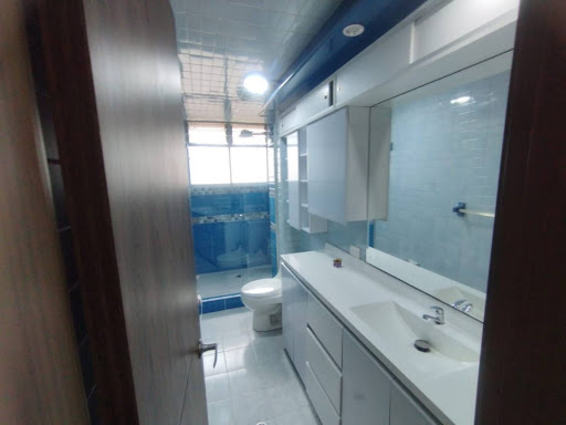 Apartamento en venta en Quinta Paredes, Bogotá · foto 15 de 19
